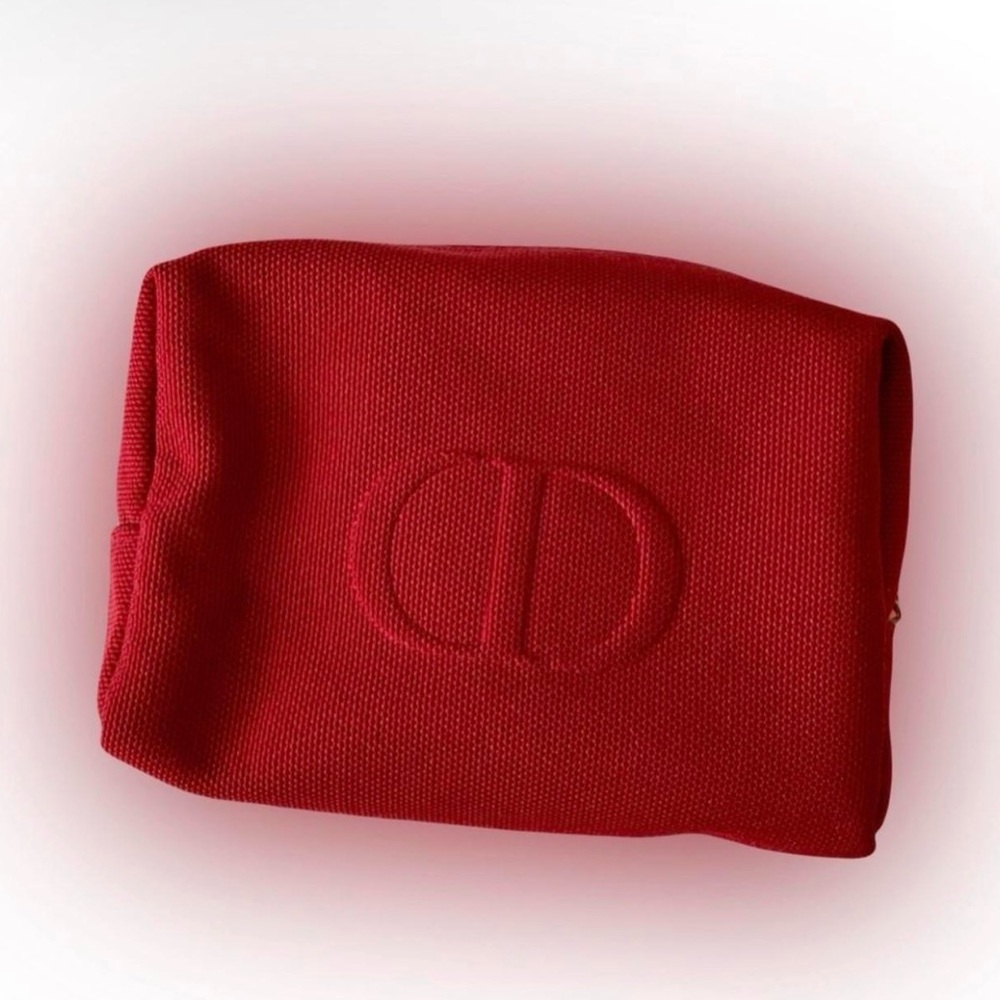 NWOT DIOR RED AND GOLD MINI COSMETIC BAG ♥️
